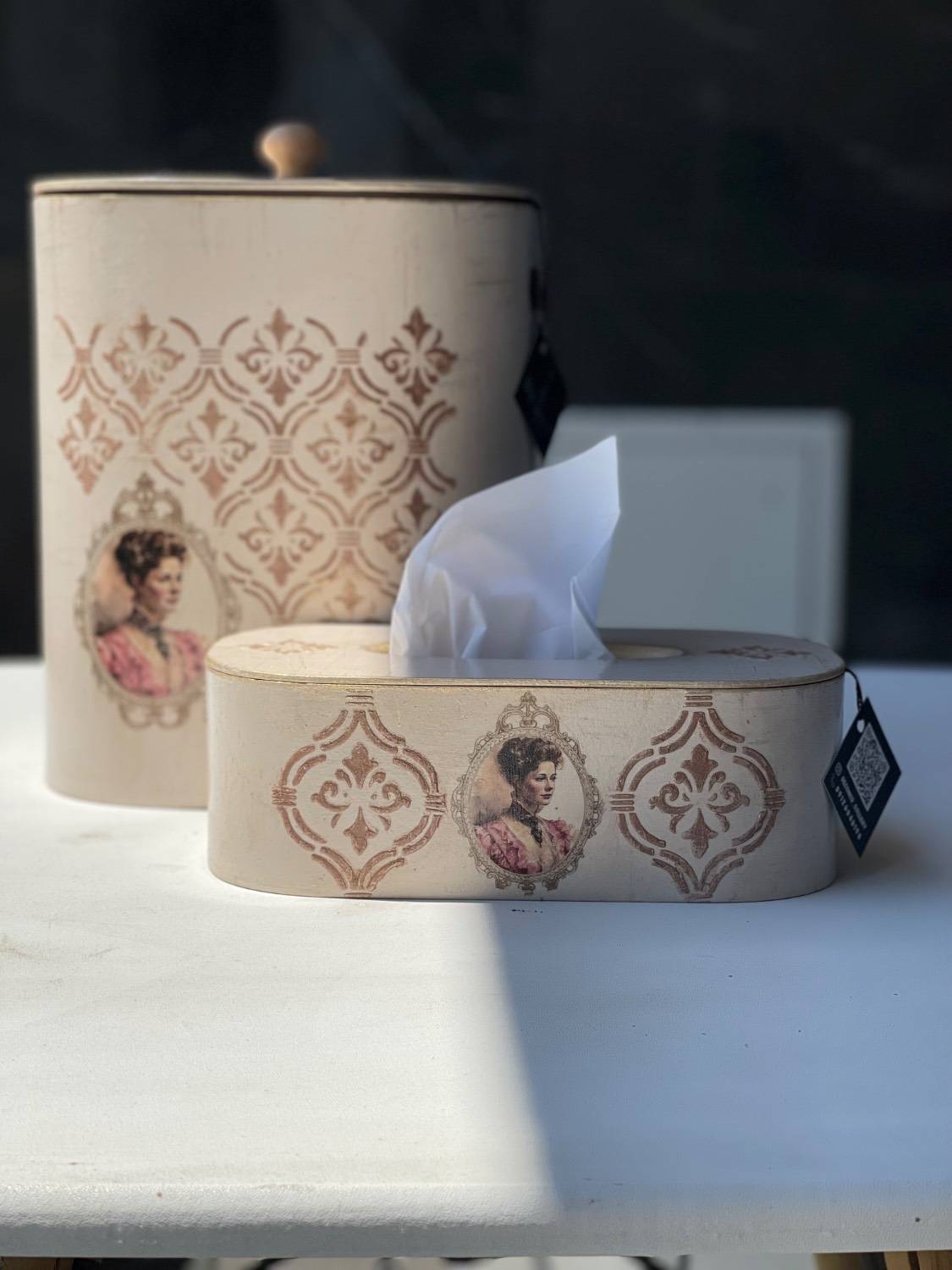 ست سطل و جا دستمالی چوبی دکوری